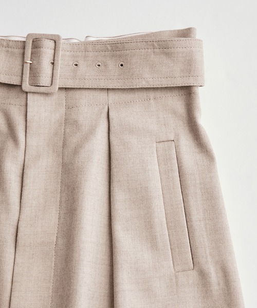 ROPE'（ロペ）の「【エディター三尋木奈保さんコラボ】セットアップスカート（スカート・レディース・チャコールグレー/ダークブラウン/ベージュ/キャメル・38/36）」の6枚目の写真