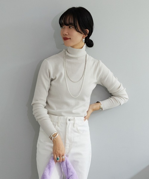 SHENERY(シーナリー)の「ハイネックリブニットプルオーバー(ニット/セーター・レディース・チャコールグレー/ライトグレー/ブラック/ピンク/ブルー・FREE)」の18枚目の写真