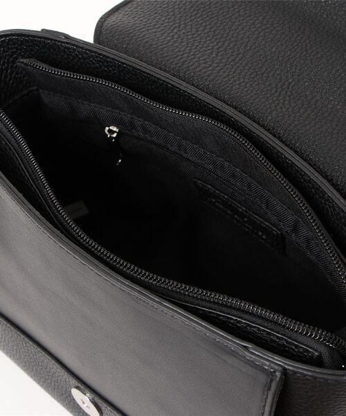 AZUL by moussy(アズールバイマウジー)の「BLACK BUCKLE BAG/ブラックバックルバッグ(ショルダーバッグ・レディース・ホワイト系その他/ベージュ系その他/ブラック・FREE)」の5枚目の写真