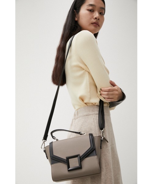 AZUL by moussy(アズールバイマウジー)の「BLACK BUCKLE BAG/ブラックバックルバッグ(ショルダーバッグ・レディース・ホワイト系その他/ベージュ系その他/ブラック・FREE)」の10枚目の写真
