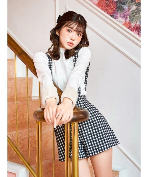 Darich(ダーリッチ)の「ハイウエストサスペンダーショートパンツ(その他パンツ・レディース・ブラウン/ブラック/チェック・M/S)」の8枚目の写真