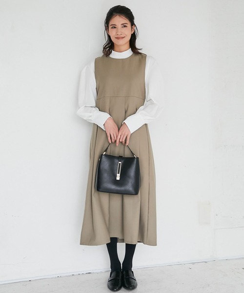 SMILE ORCHID(スマイルオーキッド)の「コットン混プリーツワンピース(ワンピース・レディース・ブラック/カーキブラウン・MEDIUM)」の11枚目の写真