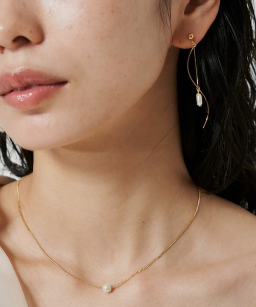 Aunt Marie's（アントマリーズ）の「ドロップパールピアス（ピアス（両耳用）・レディース・ゴールド・FREE）」の4枚目の写真