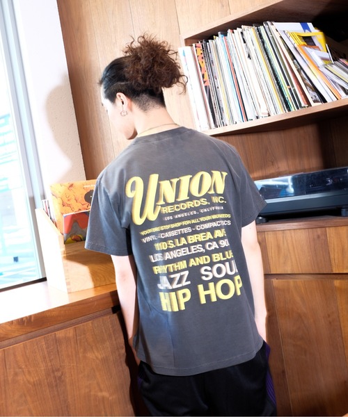 UNION（UNION TOKYO）（ユニオン）の「UNION GENRE TEE ユニオン Tシャツ（Tシャツ/カットソー・メンズ・ブラック/ピンク・XX-LARGE/X-LARGE/LARGE/MEDIUM/SMALL）」の11枚目の写真