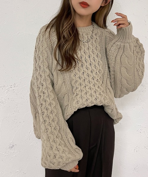 apres jour mignon(アプレジュールミニョン)の「ケーブルBIGニット【ZOZOTOWN限定アイテム】(ニット/セーター・レディース・レッド/ライトベージュ/マスタード・フリー/X-LARGE)」の7枚目の写真