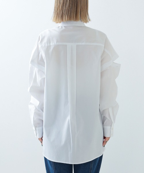 Ray BEAMS(レイビームス)の「Ray BEAMS / カットアウト スリーブ シャツ(シャツ/ブラウス・レディース・ホワイト/ブルー・ONE SIZE)」の8枚目の写真