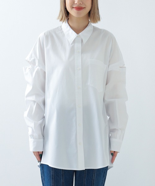 Ray BEAMS(レイビームス)の「Ray BEAMS / カットアウト スリーブ シャツ(シャツ/ブラウス・レディース・ホワイト/ブルー・ONE SIZE)」の6枚目の写真