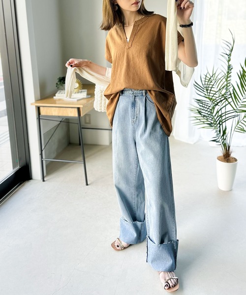 classicalelf(クラシカルエルフ)の「上品リラクシー。2way麻混Vネックトップス(Tシャツ/カットソー・レディース・キャメル/チャコールグレー/アイボリー/カーキ・LARGE/MEDIUM/SMALL/X-LARGE)」の15枚目の写真