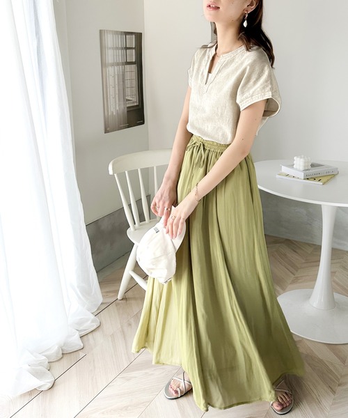 classicalelf(クラシカルエルフ)の「上品リラクシー。2way麻混Vネックトップス(Tシャツ/カットソー・レディース・キャメル/チャコールグレー/アイボリー/カーキ・LARGE/MEDIUM/SMALL/X-LARGE)」の12枚目の写真