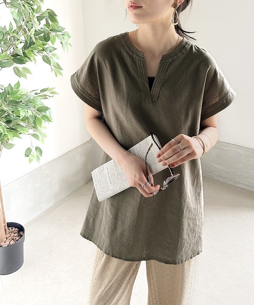 classicalelf(クラシカルエルフ)の「上品リラクシー。2way麻混Vネックトップス(Tシャツ/カットソー・レディース・キャメル/チャコールグレー/アイボリー/カーキ・LARGE/MEDIUM/SMALL/X-LARGE)」の6枚目の写真