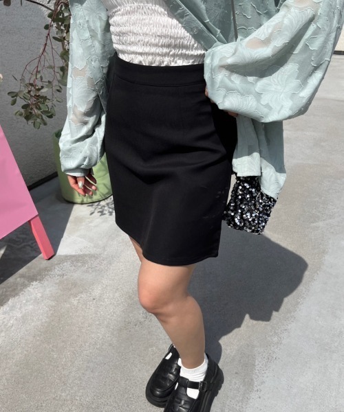 nemne store（ネンネストア）の「【低身長用サイズあり】裏地付き台形ミニスカート（スカート・レディース・アイボリー/ブラック・SMALL/MEDIUM）」の12枚目の写真