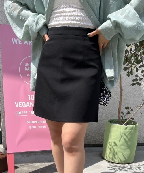 nemne store（ネンネストア）の「【低身長用サイズあり】裏地付き台形ミニスカート（スカート・レディース・アイボリー/ブラック・SMALL/MEDIUM）」の9枚目の写真