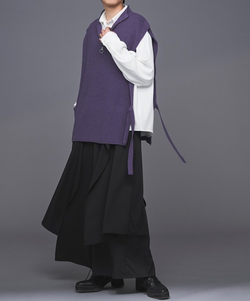 Ellno Loset(エルノロゼット)の「ハーフジップサイドリボンベスト(ベスト・メンズ・ブラック/パープル・MEDIUM/LARGE)」の13枚目の写真