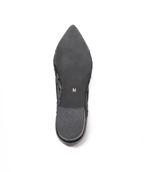 B.C STOCK（ベーセーストック）の「シアードットパンプス（パンプス・レディース・ブラック/ベージュ・SMALL/MEDIUM/LARGE）」の11枚目の写真