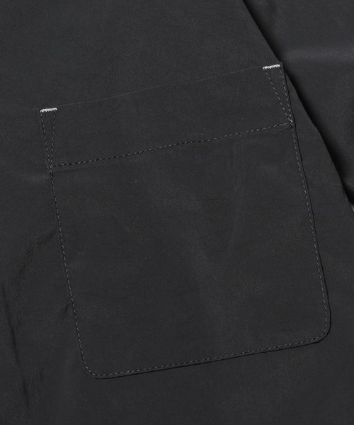 and wander(アンドワンダー)の「and wander/アンドワンダー UV cut stretch SS shirt シャツ(シャツ/ブラウス・メンズ・ライトブルー/ブラック・L/XL/M)」の8枚目の写真