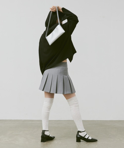 FEKETE(フェケテ)の「FEKETE LOGO VEGAN LEATHER MINI BAG / フェイクレザーミニバッグ(ハンドバッグ・レディース・ライトブルー/シルバー・FREE)」の11枚目の写真