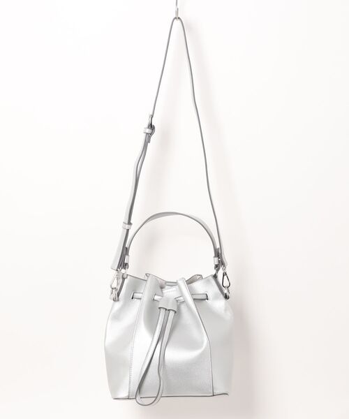MIAN (ミアン)の「【MIAN】巾着2wayショルダー LOTUS 2221-217-1(ショルダーバッグ・レディース・ブラック/アイボリー/グレイッシュベージュ/モカ/イエロー/シルバー・FREE)」の6枚目の写真