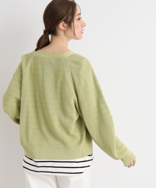 DRESKIP（ドレスキップ）の「◆片畦編ドルマンVネックニットカーディガン（カーディガン/ボレロ・レディース・黄緑系/ナチュラル/ブラック・02/03）」の10枚目の写真