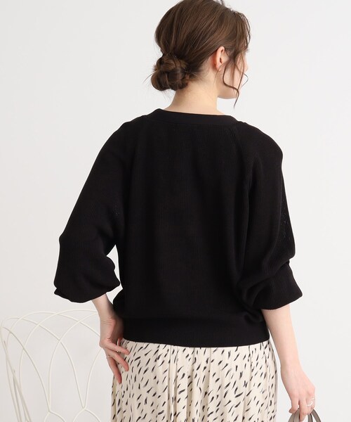 DRESKIP（ドレスキップ）の「◆片畦編ドルマンVネックニットカーディガン（カーディガン/ボレロ・レディース・黄緑系/ナチュラル/ブラック・02/03）」の12枚目の写真