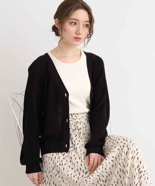 DRESKIP（ドレスキップ）の「◆片畦編ドルマンVネックニットカーディガン（カーディガン/ボレロ・レディース・黄緑系/ナチュラル/ブラック・02/03）」の15枚目の写真