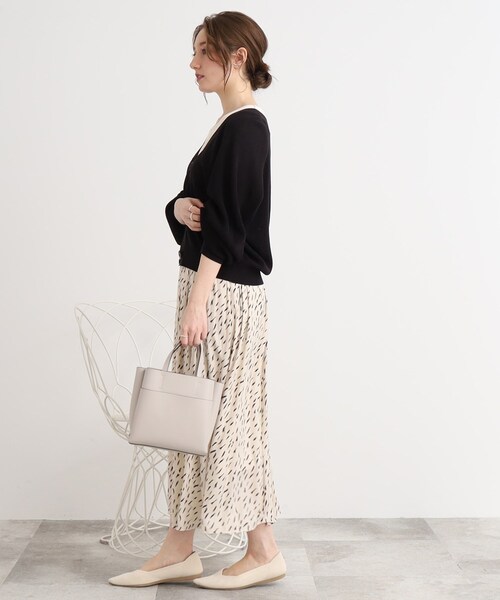 DRESKIP（ドレスキップ）の「◆片畦編ドルマンVネックニットカーディガン（カーディガン/ボレロ・レディース・黄緑系/ナチュラル/ブラック・02/03）」の22枚目の写真