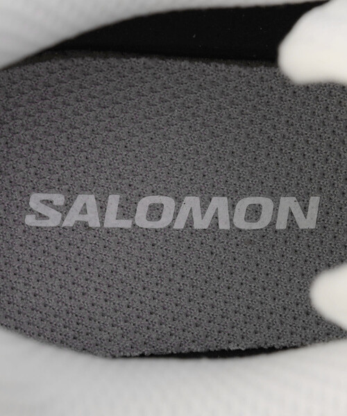 SALOMON（サロモン）の「SALOMON | XT-6 WOMEN（スニーカー・レディース・ホワイト・25/24/23）」の9枚目の写真