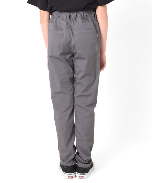 GLAZOS（グラソス）の「【大人向けサイズあり】【ラクパン】TCカラーツイル・スリムパンツ（その他パンツ・キッズ・ブラック/ブルー/ベージュ/グレー/カーキ・170cm/130cm/160cm/150cm/140cm）」の18枚目の写真