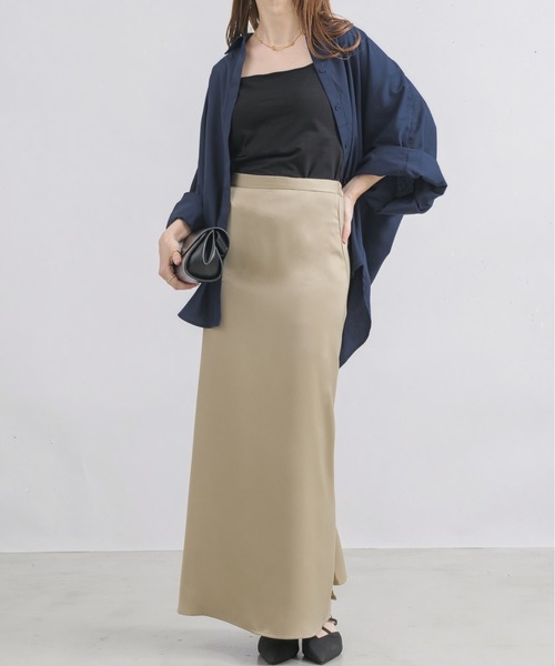 NEUNA（ヌナ）の「【綺麗めカジュアルな1枚。】ボリュームスリーブ