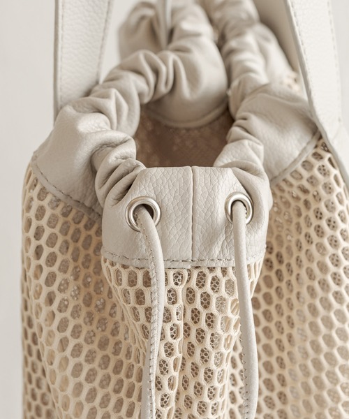 ear PAPILLONNER（イアパピヨネ）の「メッシュシアービッグトート