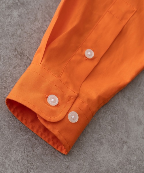 BRICK & SONS（ブリックアンドサンズ）の「リラックスバックプリーツシャツ＜パンプキン＞（シャツ/ブラウス・メンズ・オレンジ・XS/S/M/L）」の3枚目の写真