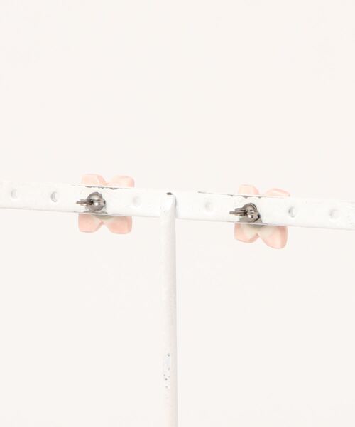 tone（トーン）の「【IRODORI】小さな花のpierce（ピンク）（ピアス（両耳用）・レディース・ピンク・FREE）」の2枚目の写真