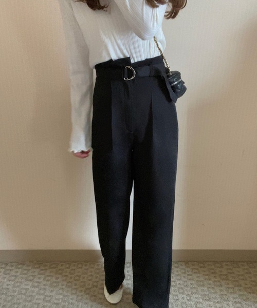 LAUIR(ラウアー)の「ウエストベルトデザインパンツ(その他パンツ・レディース・アイボリー/モカ/ブラック・LARGE/MEDIUM)」の4枚目の写真