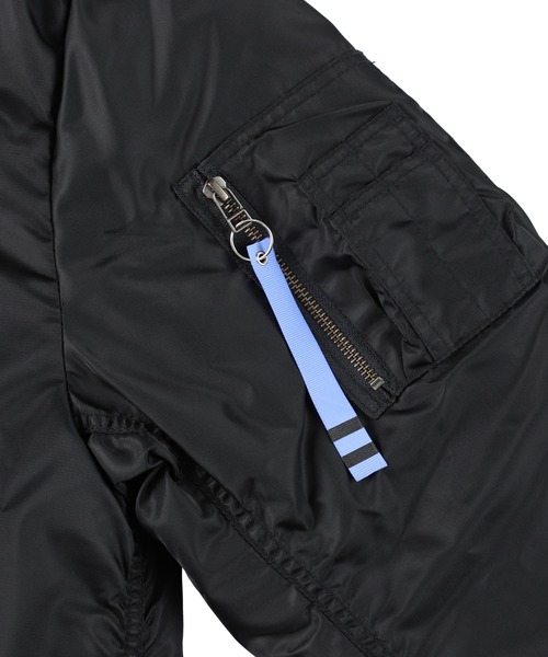 ZOZO（ゾゾ）の「Collar×Malice×ZOZOTOWNオリジナル MA-1柳 愛時（MA-1・レディース・ブラック・ONE SIZE）」の3枚目の写真