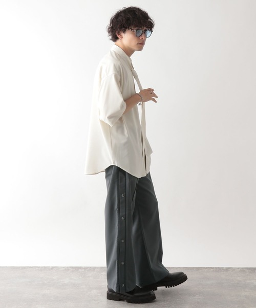 RAGEBLUE（レイジブルー）の「TRストレッチ/サイドラインボタン/ストレートワイドパンツ（スラックス・メンズ・ブラック/ダークグレー・FREE）」の5枚目の写真