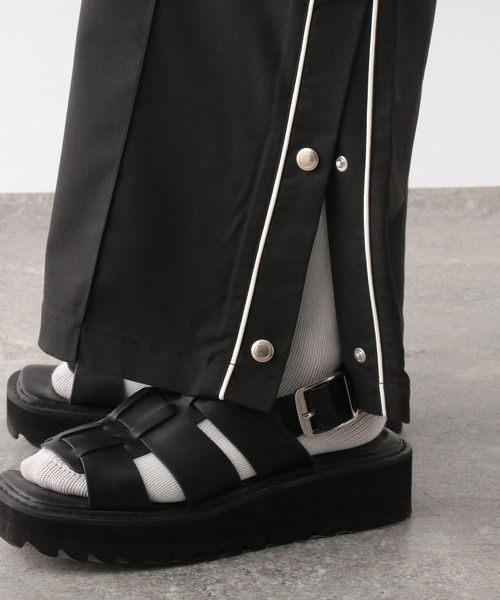 RAGEBLUE（レイジブルー）の「TRストレッチ/サイドラインボタン/ストレートワイドパンツ（スラックス・メンズ・ブラック/ダークグレー・FREE）」の11枚目の写真