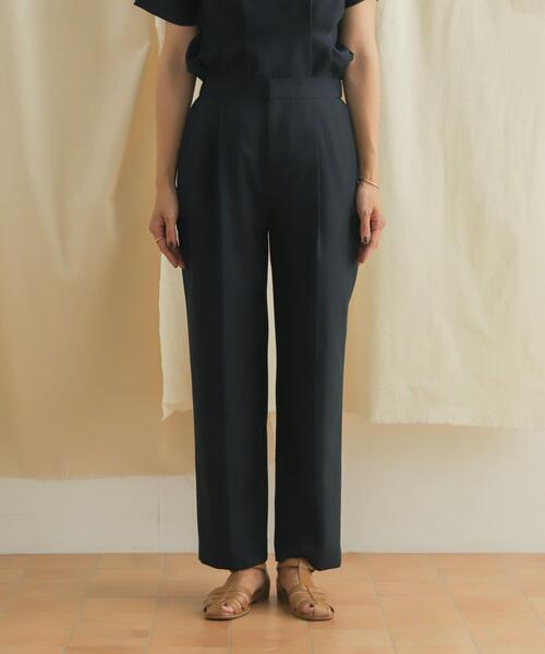 URBAN RESEARCH DOORS（アーバンリサーチドアーズ）の「『セットアップ対応』麻調合繊ストレートトラウザー（その他パンツ・レディース・イエロー系その他/ネイビー・MEDIUM/SMALL）」の8枚目の写真