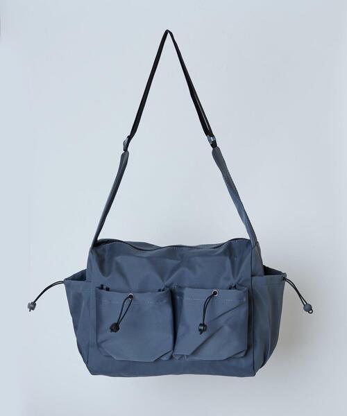 WEGO（ウィゴー）の「WEGO/【一部店限定】ドロストポケットデザインショルダー（ショルダーバッグ・レディース・ブラック/グレー/ホワイト・FREE）」の10枚目の写真