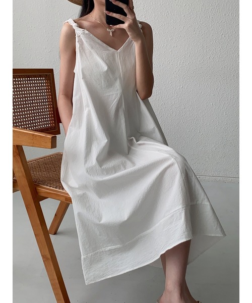 MAISON DE THERESE(メゾン ド テレーズ)の「前後Vネック白キャミワンピース ビーチ リゾート(ワンピース・レディース・ホワイト・M)」の15枚目の写真
