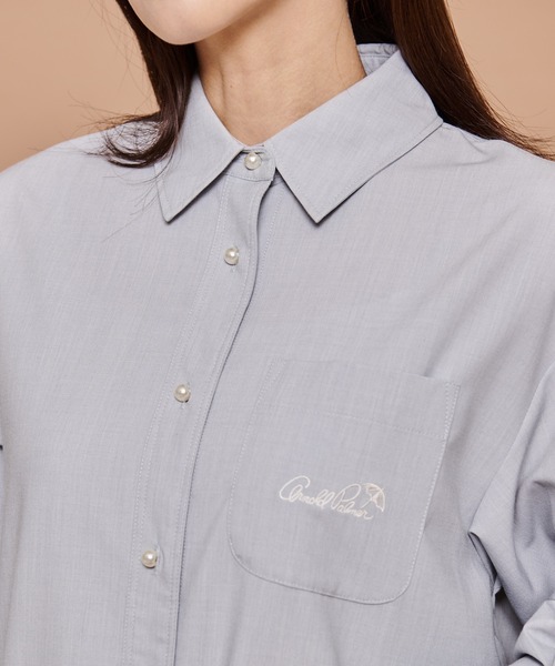 Arnold Palmer（アーノルドパーマー）の「パールボタン シャツ ワンピース（ワンピース・レディース・スカイブルー/ライトグレー/ホワイト・L/S/M）」の4枚目の写真