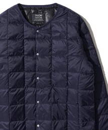 【TAION / タイオン】CREW NECK BUTTON DOWN JACKET / クルーネック インナーダウンジャケット