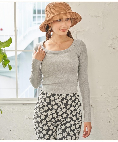 anap mimpi（アナップミンピ）の「デコルテライン 細リブ カットソー（Tシャツ/カットソー・レディース・ホワイト/ブラック/グレー/ベージュ・FREE）」の20枚目の写真