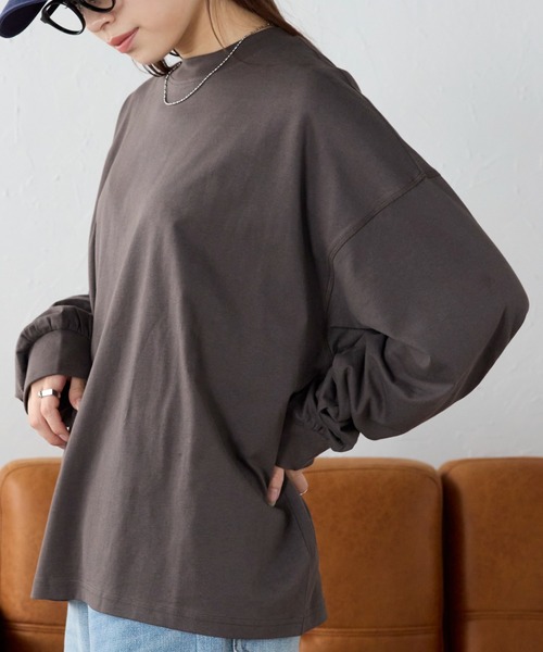 ap retro（アプレトロ）の「【USAコットン】モックネックロングスリーブTシャツ / ロンT / 長袖T（Tシャツ/カットソー・レディース・ブラック/チャコールグレー/オフホワイト/アイボリー/ネイビー/ブラウン/グレイッシュベージュ/杢グレー・FREE）」の6枚目の写真