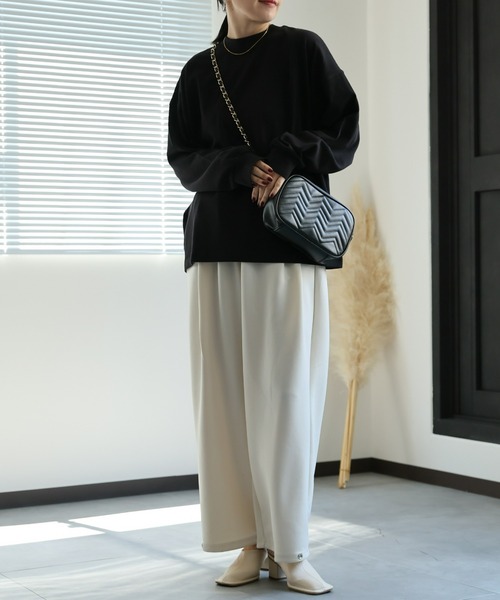 ap retro（アプレトロ）の「【USAコットン】モックネックロングスリーブTシャツ / ロンT / 長袖T（Tシャツ/カットソー・レディース・ブラック/チャコールグレー/オフホワイト/アイボリー/ネイビー/ブラウン/グレイッシュベージュ/杢グレー・FREE）」の18枚目の写真