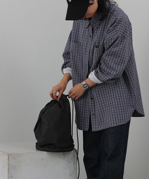 COLONY 2139（コロニートゥーワンスリーナイン）の「中綿ナップサック（バックパック/リュック・レディース・ベージュ/ブラック・FREE）」の5枚目の写真