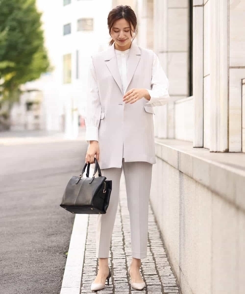 MK MICHEL KLEIN(エムケーミッシェルクラン)の「ロングジレ/制菌加工/洗える(ベスト・レディース・ネイビー/グレイッシュベージュ・38)」の5枚目の写真