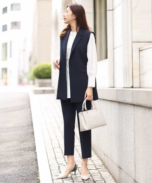 MK MICHEL KLEIN(エムケーミッシェルクラン)の「ロングジレ/制菌加工/洗える(ベスト・レディース・ネイビー/グレイッシュベージュ・38)」の11枚目の写真