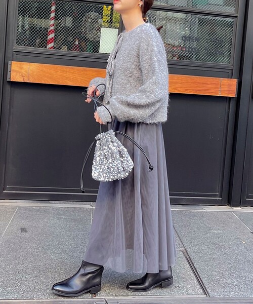 fredy emue(フレディエミュ)の「ベロアスパンコール巾着ショルダーバッグ(ショルダーバッグ・レディース・グレー/ブラック/ネイビー・FREE)」の16枚目の写真