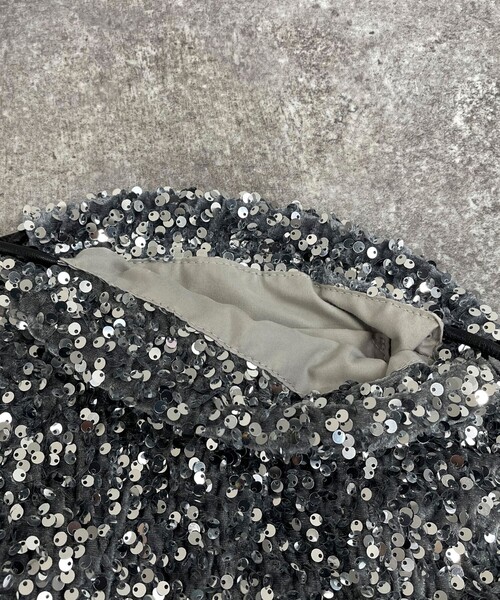 fredy emue(フレディエミュ)の「ベロアスパンコール巾着ショルダーバッグ(ショルダーバッグ・レディース・グレー/ブラック/ネイビー・FREE)」の21枚目の写真