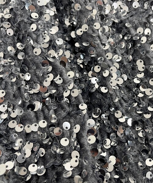 fredy emue(フレディエミュ)の「ベロアスパンコール巾着ショルダーバッグ(ショルダーバッグ・レディース・グレー/ブラック/ネイビー・FREE)」の22枚目の写真