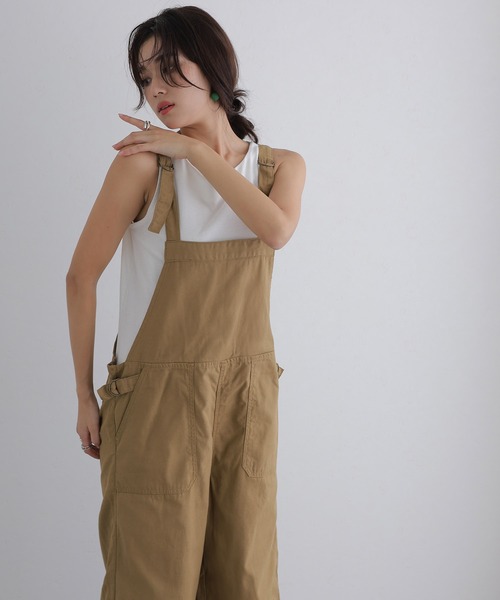 ElegChic(エレグシック)の「ベイカーワイドサロペットパンツ(サロペット/オーバーオール・レディース・カーキ/ブラック/ベージュ・XL/3L/4L/L/M)」の2枚目の写真